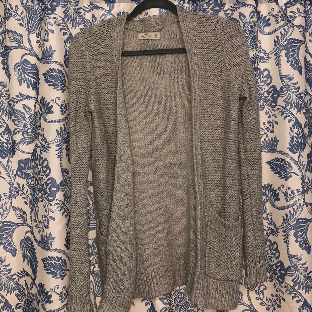 Hollister cardigan